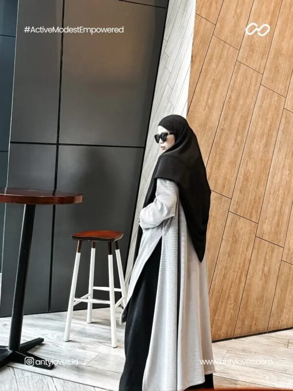 ILAYYA Long Hoodie - Gambar 4