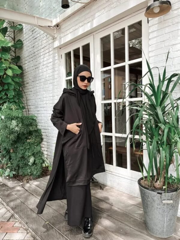 ILAYYA Long Hoodie