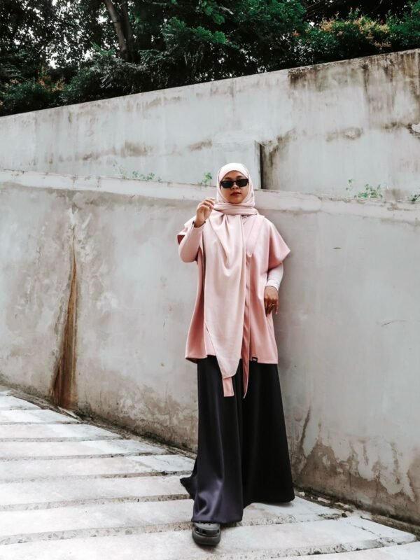 Voja Vest - Gambar 3