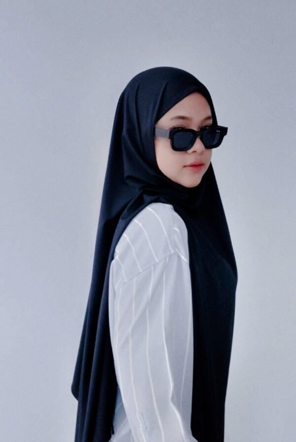 Nura Hijab Instan